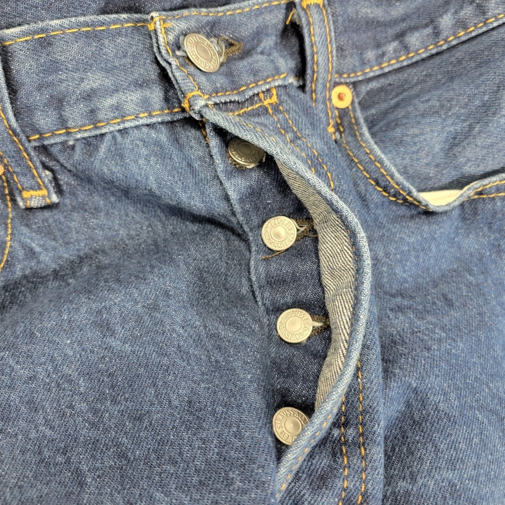 Levis 501 Button Fly Straight Leg Jeans Pants Mens 34x30 Work Business Casual - Picture 5 of 12